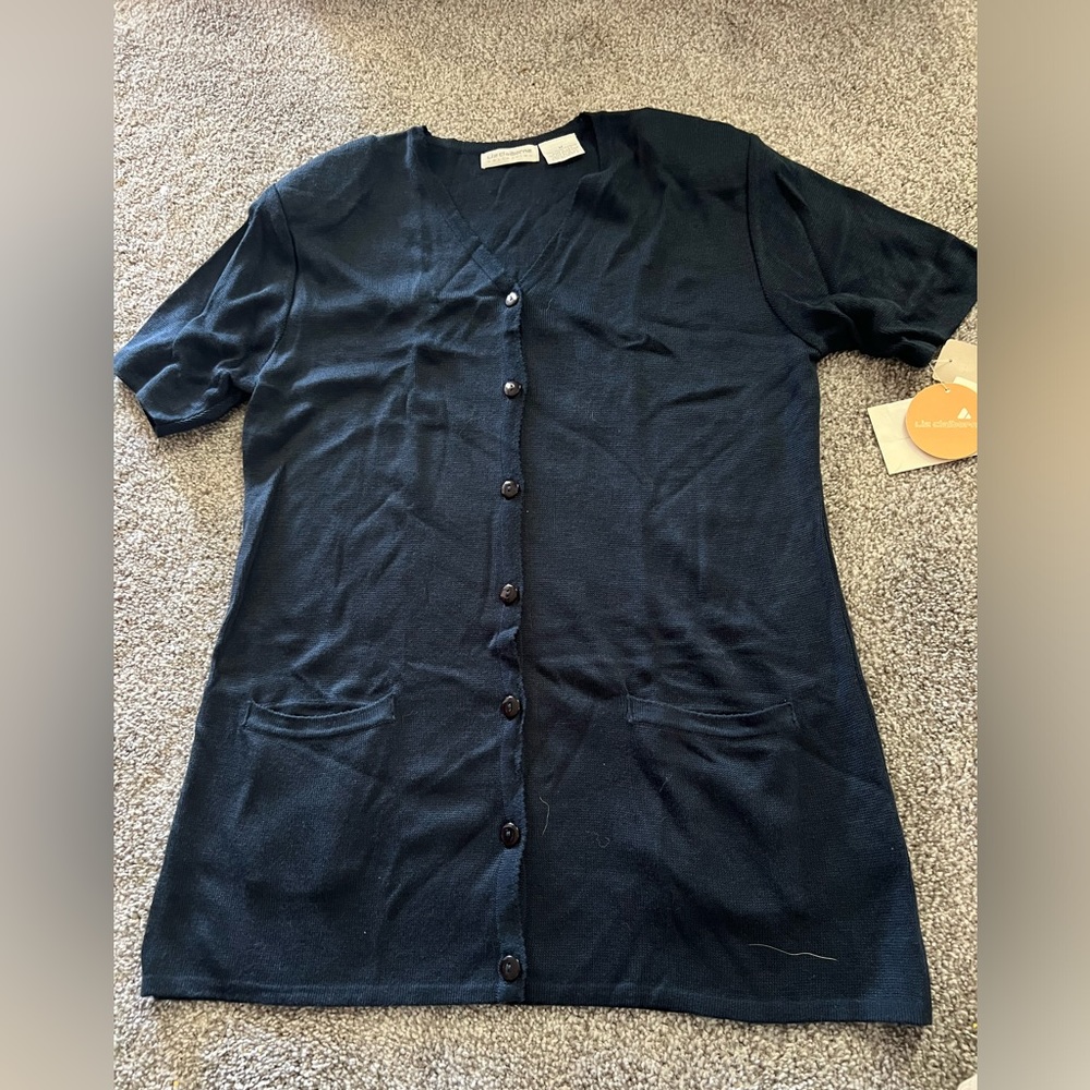 Liz Claiborne button up blouse